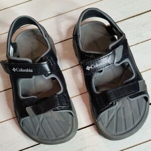 Columbia Kids' Black and Gray Sandals NWOT